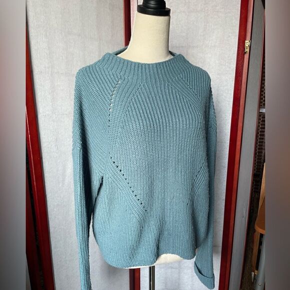 Atmosphere Blue Boat Neck Cable Knit Cropped Pullover Sweater (Size: 12) - Picture 2 of 11